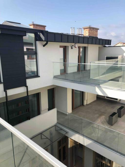 Luxury Cozy 2 Bdr Downtown Apt.5 Budapest Bagian luar foto