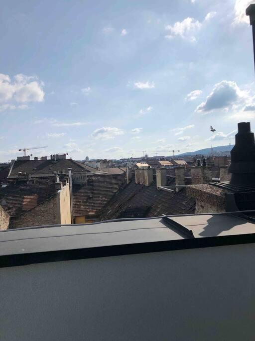 Luxury Cozy 2 Bdr Downtown Apt.5 Budapest Bagian luar foto