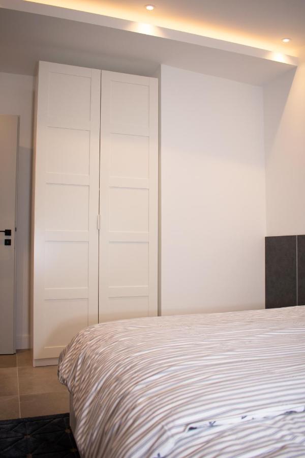 Luxury Cozy 2 Bdr Downtown Apt.5 Budapest Bagian luar foto