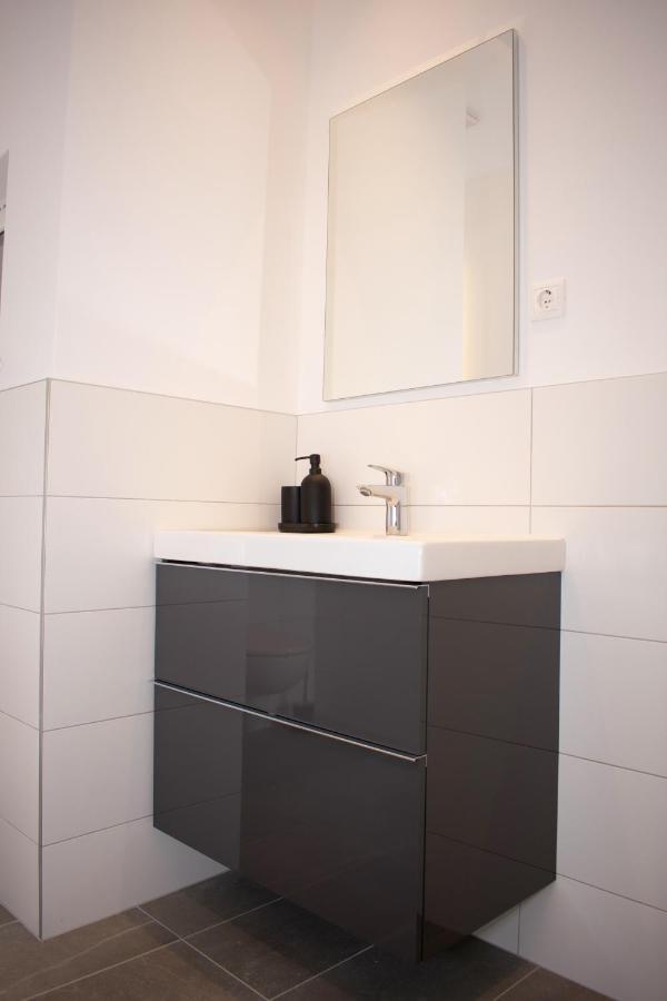 Luxury Cozy 2 Bdr Downtown Apt.5 Budapest Bagian luar foto